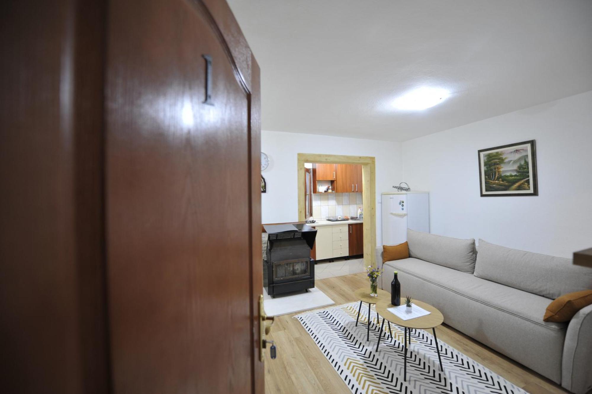 Apartments Nikcevic Zabljak Екстер'єр фото